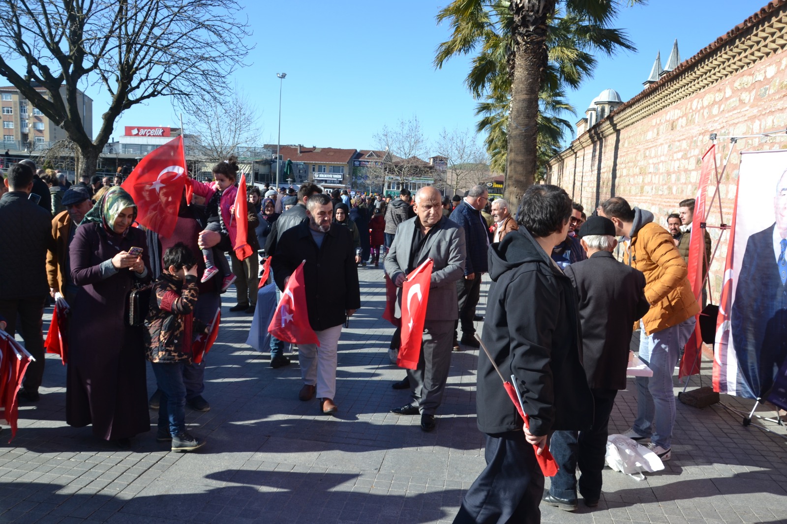 Ulkuculer Gebze Bolgesini Bayrakla Donatti Gundem Gebze Yenigun