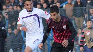 Rakip forvetini güçlendirdi