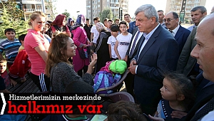 Başkan Karaosmanoğlu, Emlak Konut Site sakinlerine konuk oldu