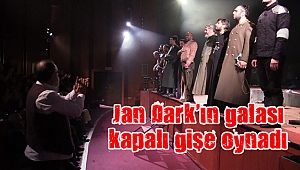 Jan Dark’ın galası kapalı gişe oynadı