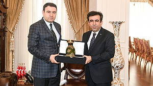 Güzeloğlu, Ağrı Valisini ağırladı