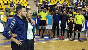 Ezgi Hoca’nın fendi, Şekip Hoca’yı yendi