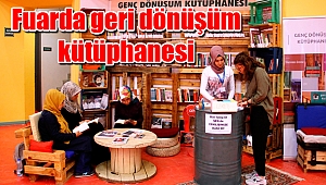 Fuarda geri dönüşüm kütüphanesi
