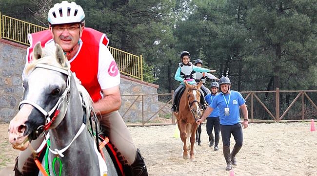 At sırtında gerçekleşen hayaller