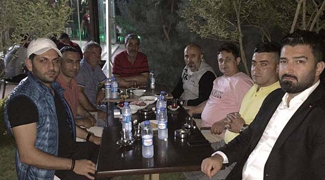 Çayırova’da önce iftar, sonra imza!