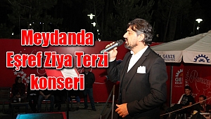 Meydanda Eşref Ziya Terzi konseri
