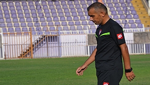 Alper Çetin form tutuyor