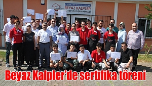 Beyaz Kalpler’de sertifika töreni