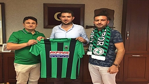 Çayırovaspor’a forma desteği Akpınar’dan