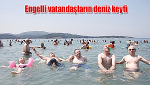 Engelli vatandaşların deniz keyfi