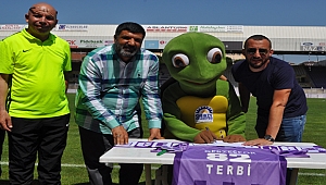 Terbi için imza töreni!