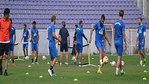 Gözü gibi bakıyor