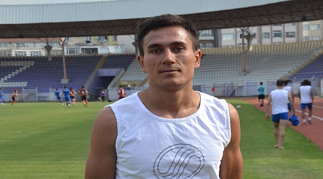 Karşınızda Asror Gafurov