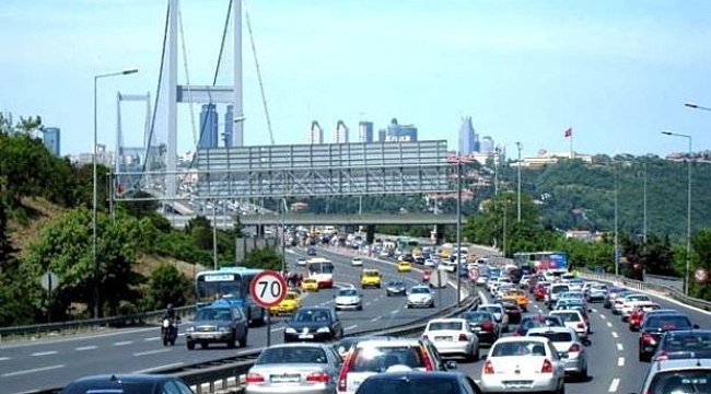 Köprü ve otoyollarda ücretsiz geçiş