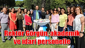 Rektör Görgün, akademik ve idari personelle bayramlaştı
