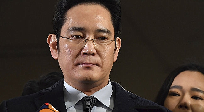 Samsung'un veliahdı için 12 yıl hapis istemi