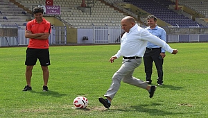 Tarhan vurdu, gol oldu!