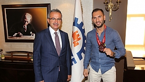 Başarılı sporcu Köşker’i ziyaret etti