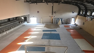 Bir okul daha spor salonuna kavuşuyor