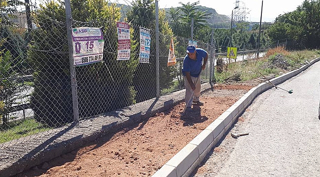 Dilovası’nda kaldırım ve peyzaj çalışması