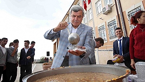 Karaosmanoğlu’dan Aşure Günü mesajı