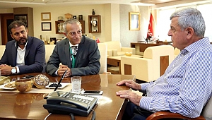 Karaosmanoğlu, Kocaelispor Yönetimini Kutladı