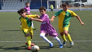 Perde kalkıyor, sahalar şenleniyor