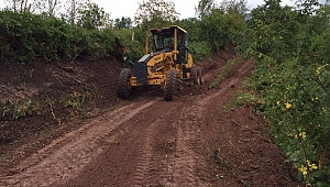 Tarla yolları yenilendi