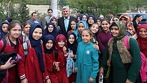 “Çocuklarımız kitaba ulaşsın istiyoruz”