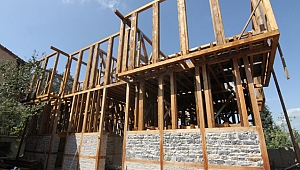  Demirciler Konağı yükseliyor