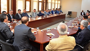 Dilovası'nda Muhtarlar Günü kutlandı