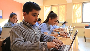 Geleceğin dâhileri kodlama programlarını öğreniyor