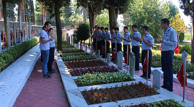 Kağıtsporlu izcilerden anlamlı etkinlik