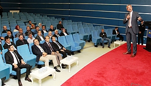 Köşker mahalle sakinlerine 2B çalışmalarını anlattı