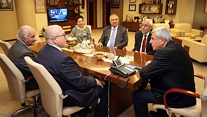 Sanatın odağında ve hedefinde insan vardır