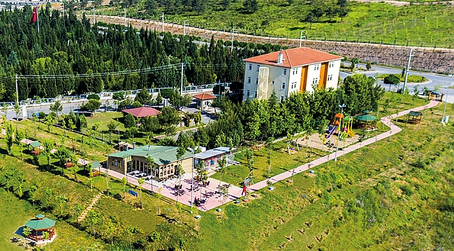 Çayırova yeşile bürünüyor