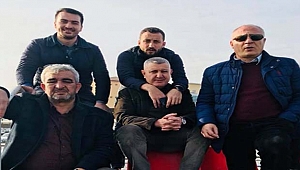 Dostlar yalnız bırakmadı