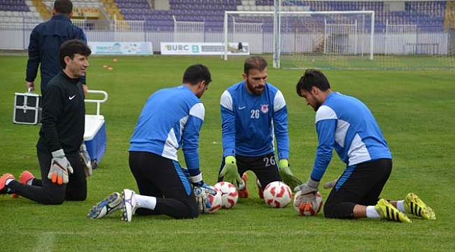 Var mı kaleci olmak isteyen?