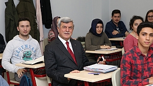 Başkan Karaosmanoğlu, lise sırasında