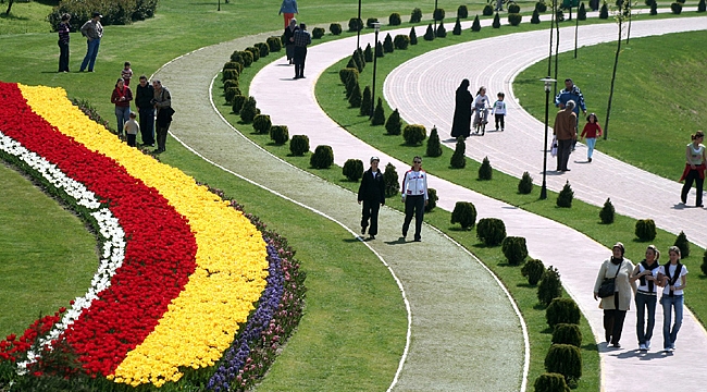 Bu yol, yürüyene sağlık veriyor
