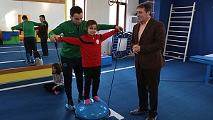 Çayırova Belediyesi, Engelleri Hareketle Kaldırıyor