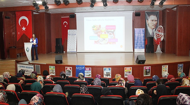 Çayırova Belediyesi Ücretsiz Sağlık Seminerlerine Devam Ediyor