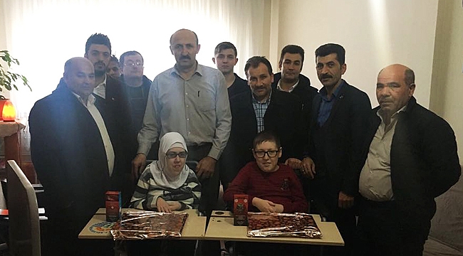 Çayırova ilçe yönetiminin anlamlı ziyareti