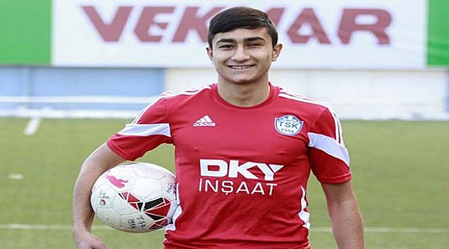 Emre Azim Çayırovaspor'da