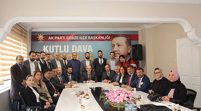 Gebze AK Parti yeni yönetimini açıkladı