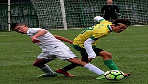 Liseli Genç Erkeklerde yarı finalistler belli oldu