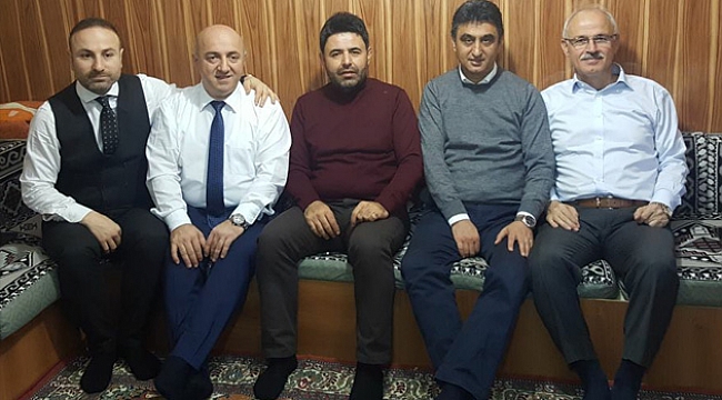 AK Parti'de uyumun fotoğrafı!