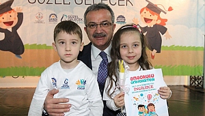 Anaokulu Üniversitesinde karne heyecanı