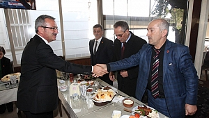 Başkan Köşker Kocaeli'nin muhtarlarını ağırladı