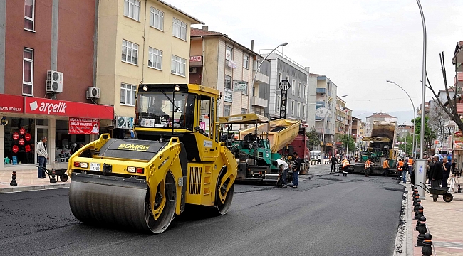 Büyükşehir Kartepe'de yollarını yenileyecek